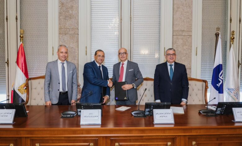 المصرية للاتصالات تطلق WE SmartED بجامعة عين شمس لدعم 10 آلاف طالب وعضو هيئة تدريس