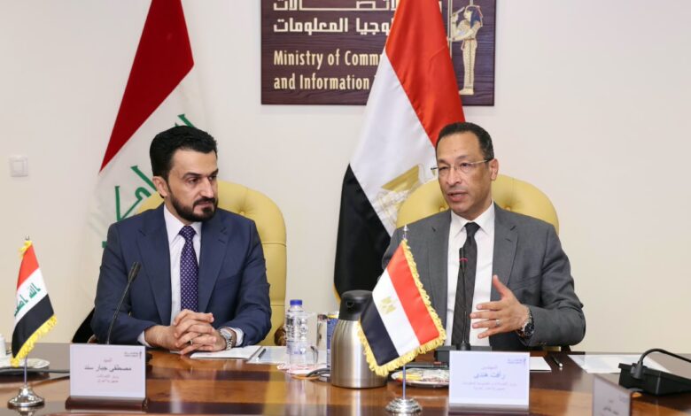 وزير الاتصالات رأفت هندي يبحث مع نظيره العراقي تعزيز التعاون في التحول الرقمي والذكاء الاصطناعي ومراكز البيانات