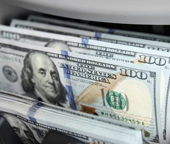 قبل حسم الفيدرالي لأسعار الفائدة.. ماذا ينتظر الذهب والدولار؟ خبراء يكشفون السيناريوهات