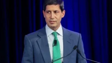 الفيدرالي الأمريكي يرفع الفائدة 0.25%.. ويشدد السياسة النقدية لمواجهة التضخم