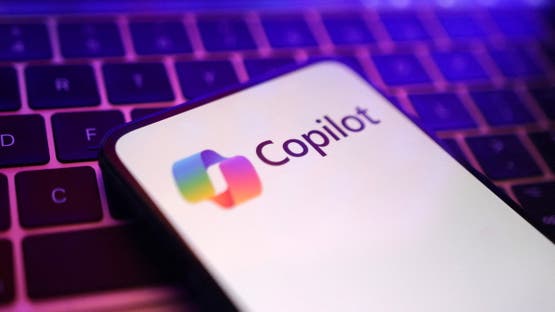 مايكروسوفت تفاجئ مستخدمي Copilot.. برمجة بالذكاء الاصطناعي ووكلاء ينفذون المهام دون تدخل بشري