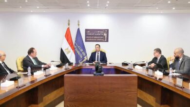 وزير الاتصالات: 400 خدمة على منصة مصر الرقمية و15 مليون هاتف محمول مستهدف إنتاجها في 2026