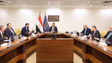 وزير الاتصالات يبحث مع «هيكا داتا» وتحالف أمريكي إنشاء منطقة متكاملة لمراكز البيانات والذكاء الاصطناعي في مصر