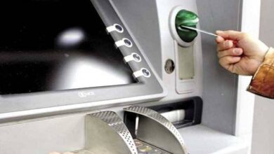 «أوعى ترمي الإيصال».. 6 أخطاء خطيرة احذرها عند استخدام ماكينات ATM لحماية أموالك