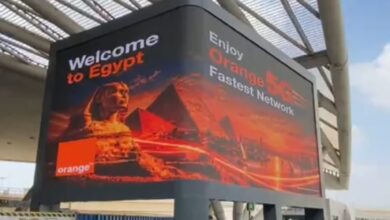 المتحدة أوت دور تجدد تعاقدها مع أورنج مصر لعرض حملة 5G على شاشة الـ5D بمطار القاهرة