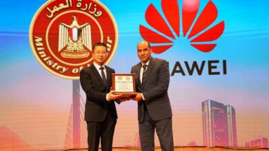 وزير العمل يفتتح ملتقى هواوي للتوظيف بمشاركة 120 شركة وإتاحة 2000 فرصة عمل للشباب