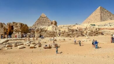 وداعًا للحيرة قبل زيارة الأهرامات.. مساعد ذكي عبر واتساب يوفر معلومات التذاكر والمواعيد والخدمات مجانًا