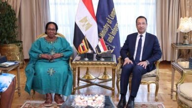 وزير الاتصالات يبحث مع وزيرة الاتصالات الأوغندية تعزيز التحول الرقمي والاستفادة من خبرات مصر في الذكاء الاصطناعي