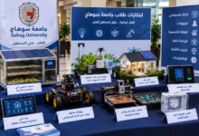 طلاب جامعة سوهاج يدخلون عالم الابتكار بـ11 مشروعًا.. روبوتات ذكية ومجفف شمسي وبيت ذكي