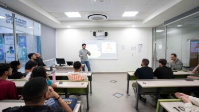 جامعة مصر للمعلوماتية تفتح أبواب وظائف المستقبل أمام 500 طالب باعتماد دولي لبرنامج تحليل البيانات والذكاء الاصطناعي